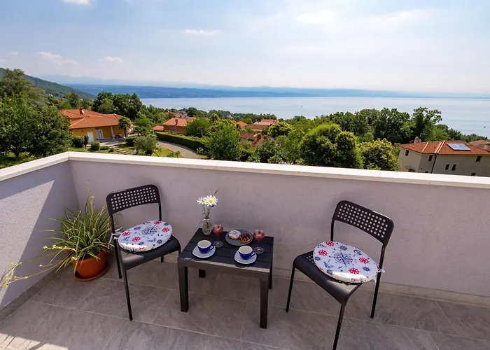 Apartment Zita Lovran