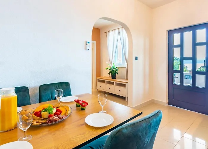 Apartment Zita Lovran