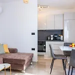 Zita Lovran Apartamento *