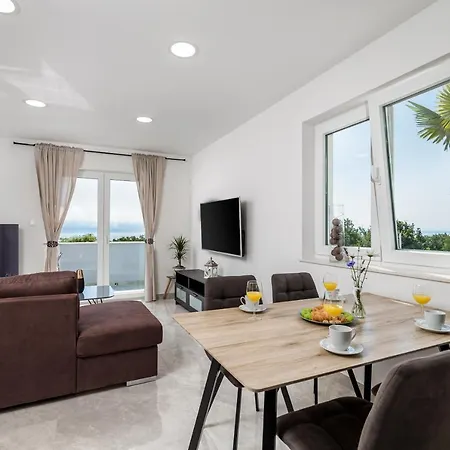 Apartmán Zita Lovran Opric