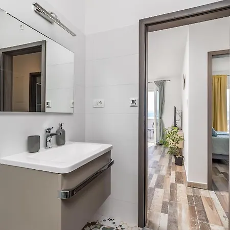Apartman Zita Lovran Opric